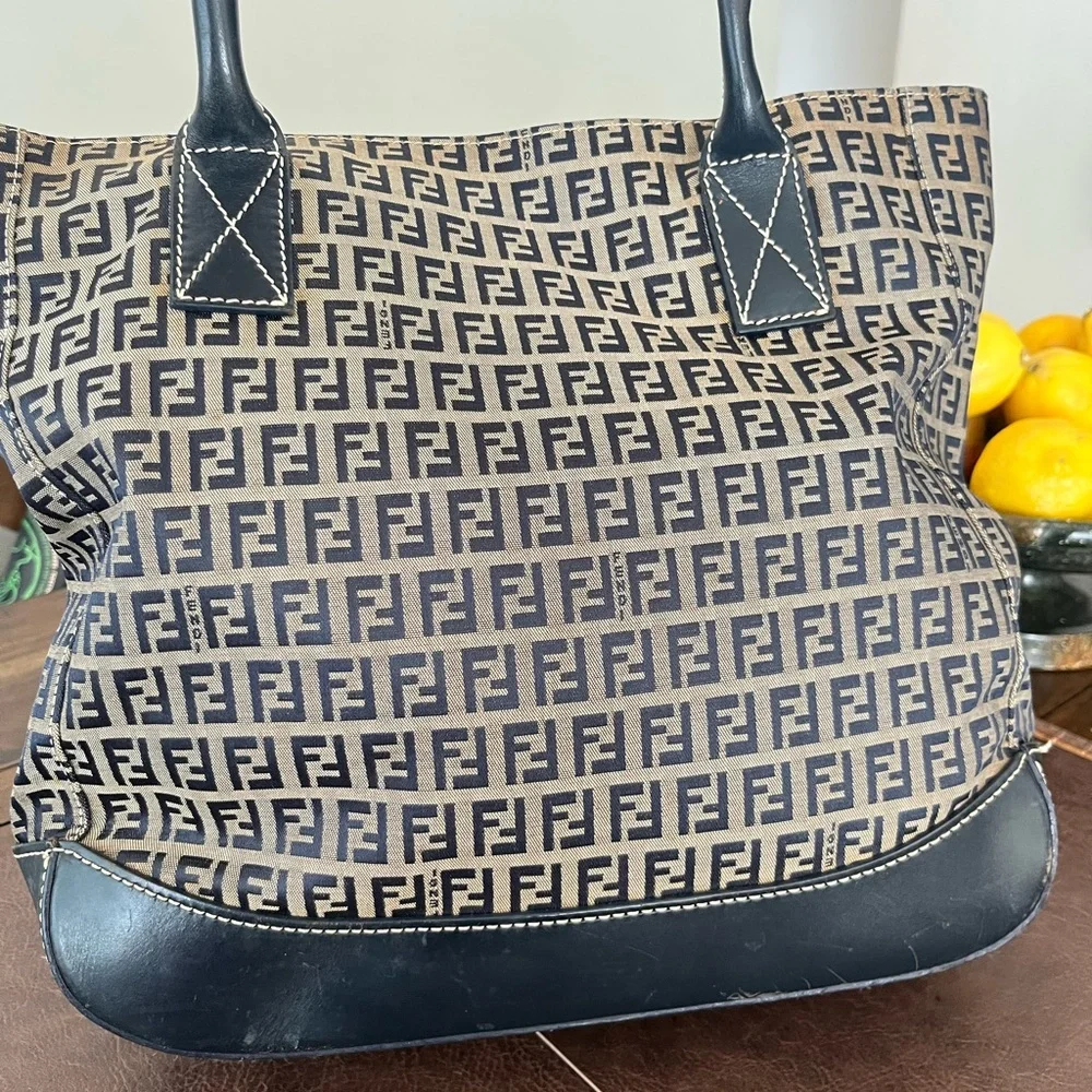 Fendi Brown and Black Women's Bag - Picture 3 of 15